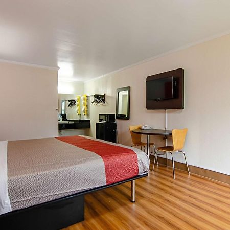 Motel 6-Bay Minette, Al Zewnętrze zdjęcie